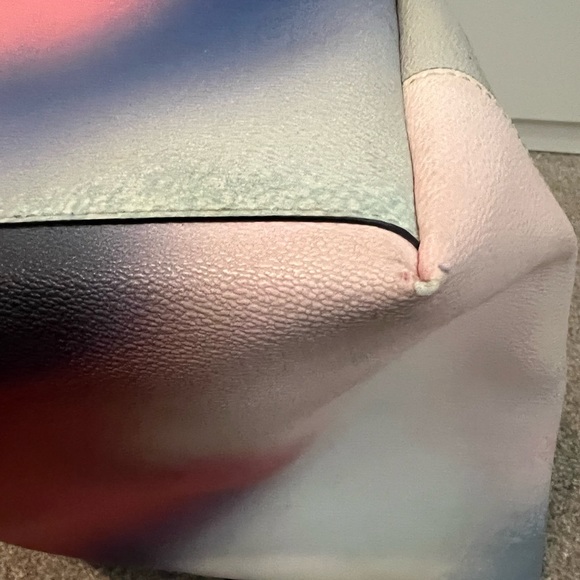 Rebecca Minkoff Graffiti Tote Bag 💙 - Picture 6 of 9